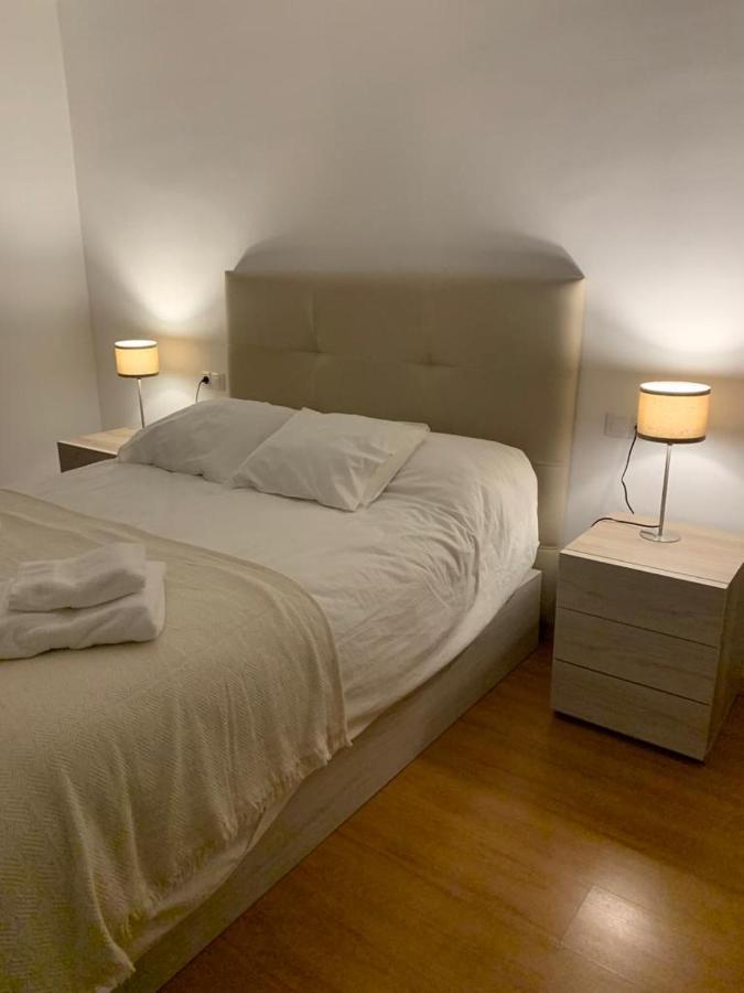 Apartamentos Motilla Del Azuer Даймиел Екстериор снимка